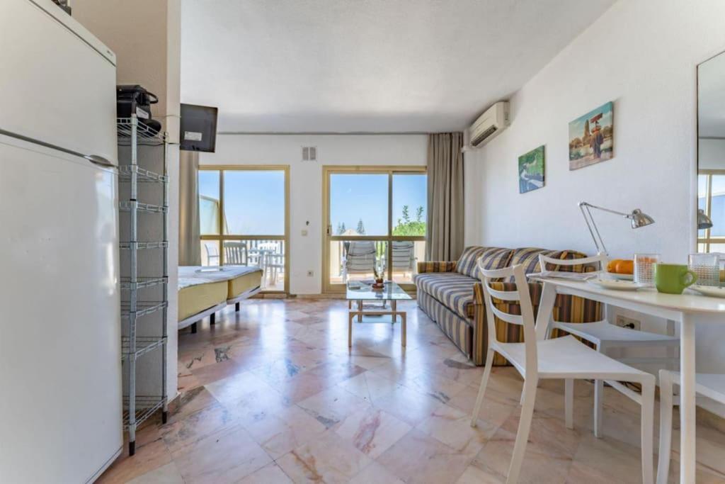 Ct 103 - Faro'S Romana Playa Studio 142 Marbella Exterior photo